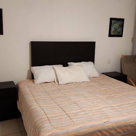 Appartamento Departamento De Lujo. Seguridad 24. Playa A Pasos. Acapulco Esterno foto