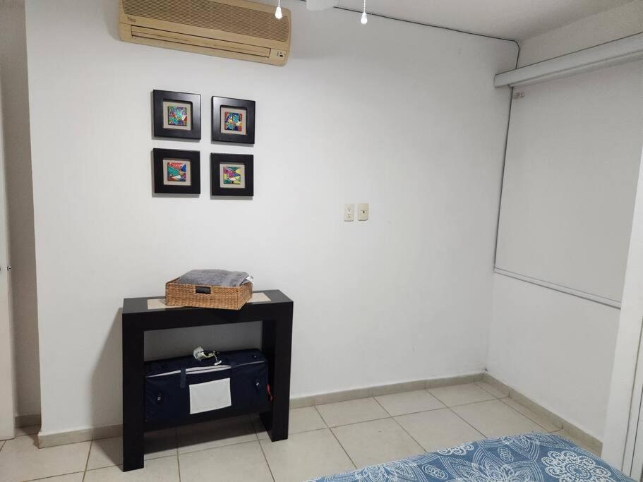Appartamento Departamento De Lujo. Seguridad 24. Playa A Pasos. Acapulco Esterno foto