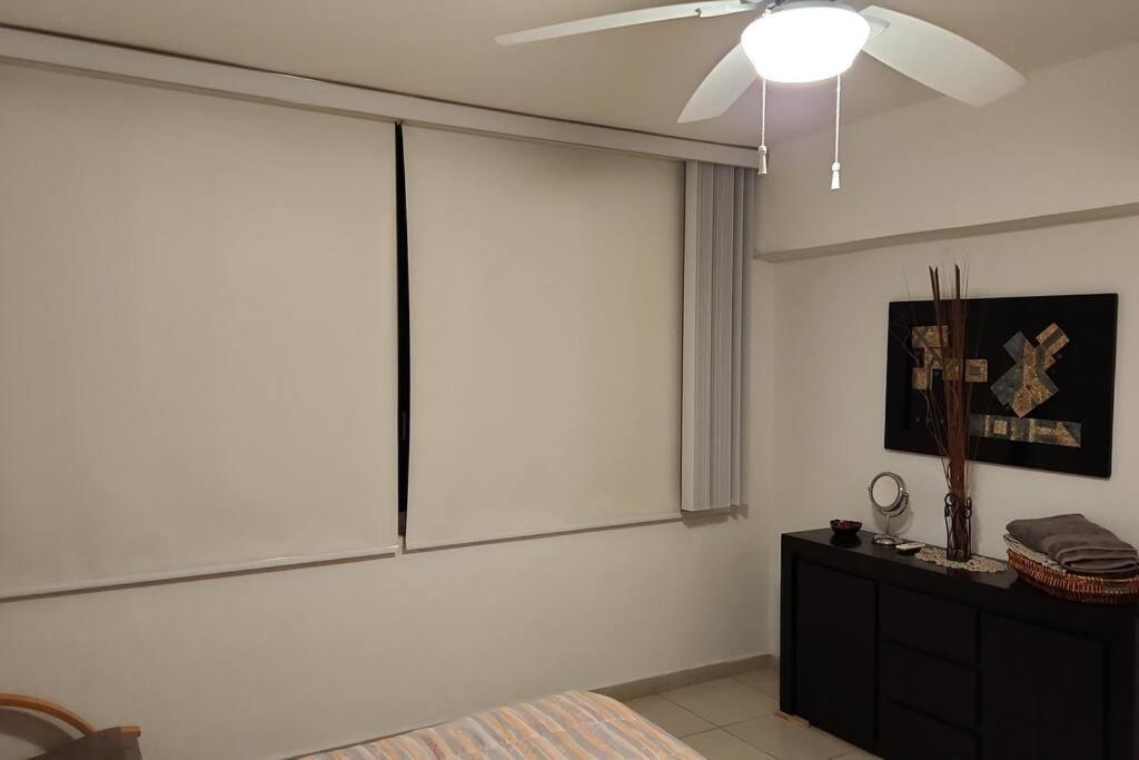 Appartamento Departamento De Lujo. Seguridad 24. Playa A Pasos. Acapulco Esterno foto