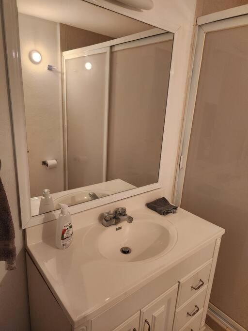 Appartamento Departamento De Lujo. Seguridad 24. Playa A Pasos. Acapulco Esterno foto
